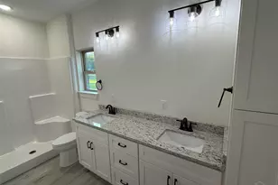 8636 Messick St, Pensacola, FL 32534 - Photo 9