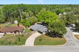 11100 Bridge Creek Dr, Pensacola, FL 32506 - Photo 5