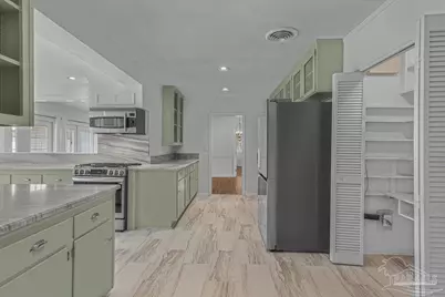 15 Lakeside Dr, Pensacola, FL 32507 - Photo 11