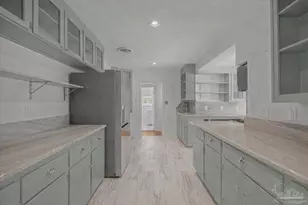 15 Lakeside Dr, Pensacola, FL 32507 - Photo 13