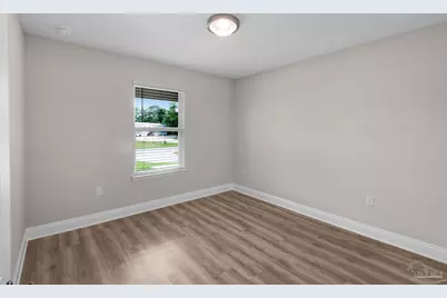 7965 Twin Lake Dr, Milton, FL 32583 - Photo 35