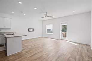 1419 Iroquois Ct, Pensacola, FL 32534 - Photo 3