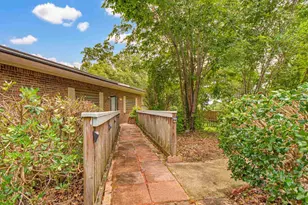 8246 Chellie Rd, Pensacola, FL 32526 - Photo 57