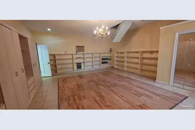 8246 Chellie Rd, Pensacola, FL 32526 - Photo 5