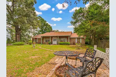 8246 Chellie Rd, Pensacola, FL 32526 - Photo 9
