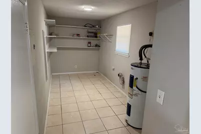 5905 Pamela Dr, Milton, FL 32570 - Photo 17