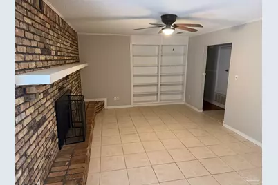 5905 Pamela Dr, Milton, FL 32570 - Photo 5