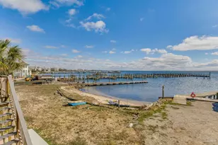 10111 Sinton Dr, Pensacola, FL 32507 - Photo 7