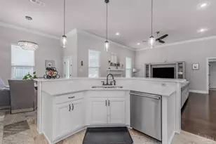 1404 Sabal Palm Dr, Gulf Breeze, FL 32563 - Photo 23