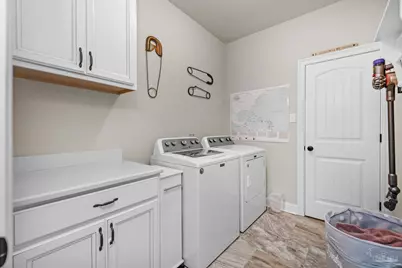 1404 Sabal Palm Dr, Gulf Breeze, FL 32563 - Photo 37