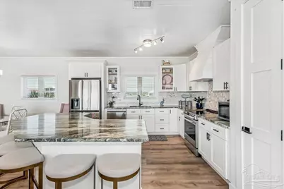 7515 Gulf Blvd, Navarre Beach, FL 32566 - Photo 9