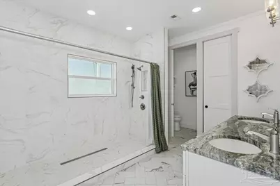 7515 Gulf Blvd, Navarre Beach, FL 32566 - Photo 21