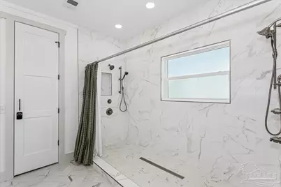 7515 Gulf Blvd, Navarre Beach, FL 32566 - Photo 23