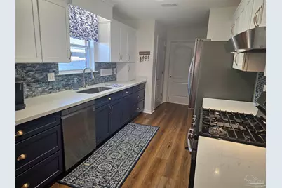 2049 Pin High Dr, Pensacola, FL 32526 - Photo 3