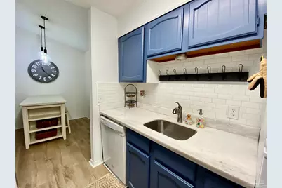 2299 Scenic Hwy #Apt G6, Pensacola, FL 32503 - Photo 7