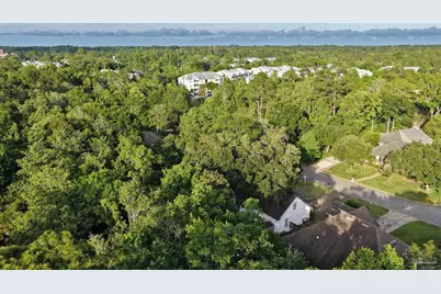 9012 Woodrun Rd, Pensacola, FL 32514 - Photo 5