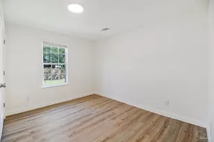 3041 Godwin Ln, Pensacola, FL 32526 - Photo 21