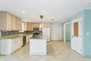 424 Dracena Way, Gulf Breeze, FL 32561 - Photo 13