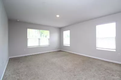 4650 Red Oak Dr, Milton, FL 32583 - Photo 9