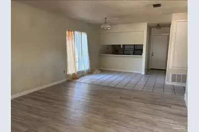 6930 Woodley Dr #A & B, Pensacola, FL 32503 - Photo 11