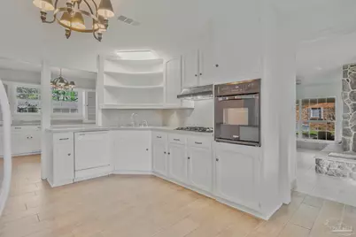 669 Carlton Rd, Pensacola, FL 32534 - Photo 7