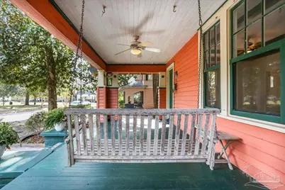 1011 N Reus St, Pensacola, FL 32501 - Photo 5