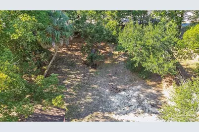 1011 N Reus St, Pensacola, FL 32501 - Photo 5