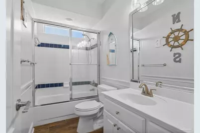 1071 Kelton Blvd, Gulf Breeze, FL 32563 - Photo 17