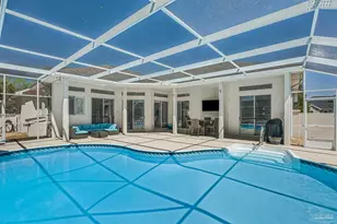 1071 Kelton Blvd, Gulf Breeze, FL 32563 - Photo 3