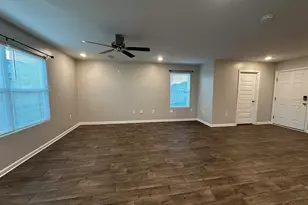 7540 Oak Lake Blvd, Pensacola, FL 32526 - Photo 5