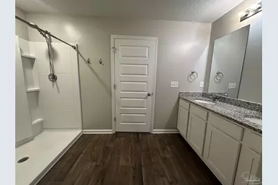 7540 Oak Lake Blvd, Pensacola, FL 32526 - Photo 11