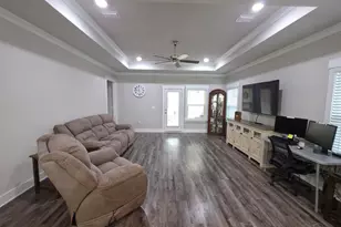 437 Pemberton Ln, Cantonment, FL 32533 - Photo 13