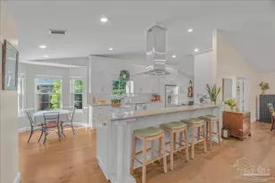 2625 Semoran Dr, Pensacola, FL 32503 - Photo 11