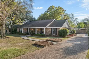 2625 Semoran Dr, Pensacola, FL 32503 - Photo 3