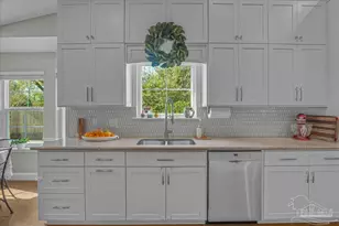 2625 Semoran Dr, Pensacola, FL 32503 - Photo 15