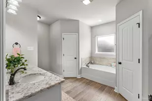 12482 Ryland Dr, Pensacola, FL 32506 - Photo 21