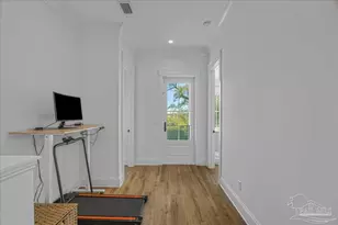 1600 E Heinberg St, Pensacola, FL 32501 - Photo 25