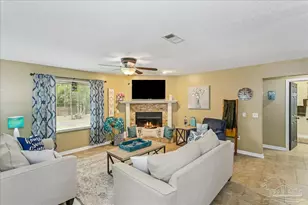 6579 Bellingham St, Navarre, FL 32566 - Photo 9