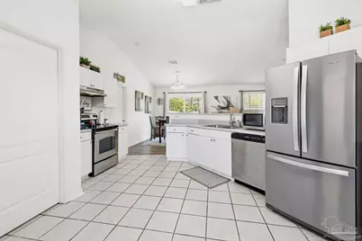 167 Carrier Dr, Pensacola, FL 32506 - Photo 7