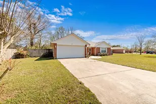 167 Carrier Dr, Pensacola, FL 32506 - Photo 3