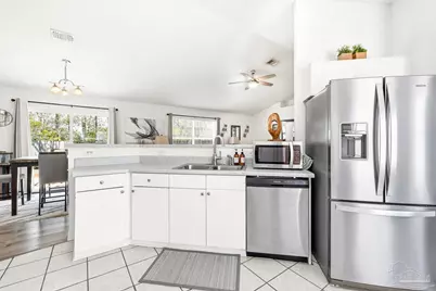 167 Carrier Dr, Pensacola, FL 32506 - Photo 5