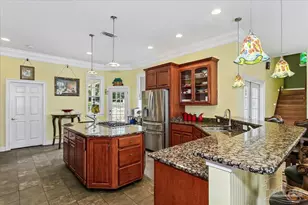 10225 Lillian Hwy, Pensacola, FL 32506 - Photo 17