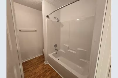 307 Loveland Cir, Pensacola, FL 32526 - Photo 11