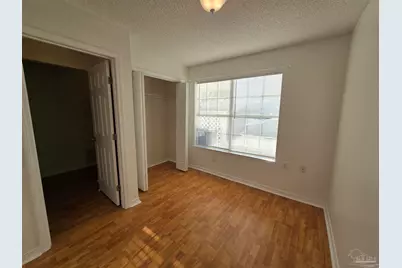 307 Loveland Cir, Pensacola, FL 32526 - Photo 5