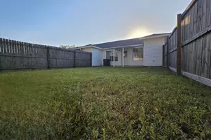 307 Loveland Cir, Pensacola, FL 32526 - Photo 23