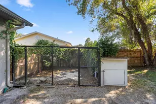 763 N 79th Ave, Pensacola, FL 32506 - Photo 33