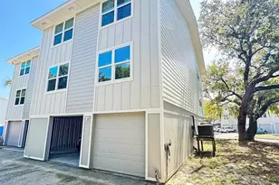 200 Pensacola Beach Rd, Gulf Breeze, FL 32561 - Photo 35