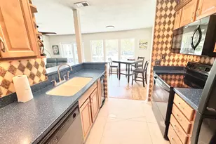 200 Pensacola Beach Rd, Gulf Breeze, FL 32561 - Photo 27