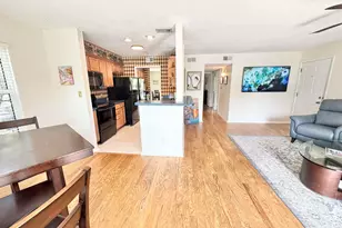 200 Pensacola Beach Rd, Gulf Breeze, FL 32561 - Photo 11