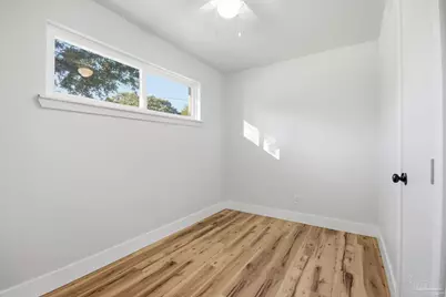 522 S Edgewood Cir, Pensacola, FL 32507 - Photo 17